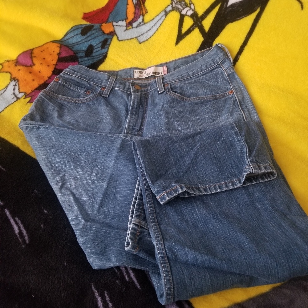 Gently used men's Levi's jeans